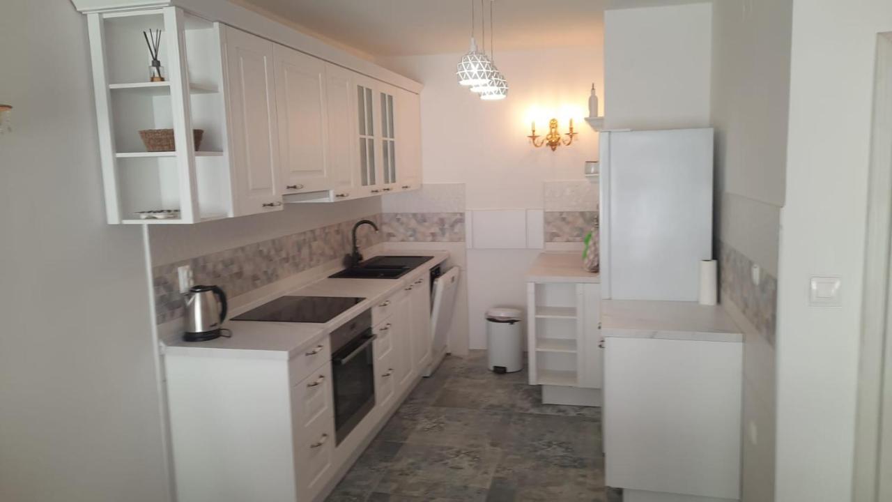 Virna Appartement Split Buitenkant foto